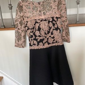 Tadashi shoji size 6 cocktail dress.